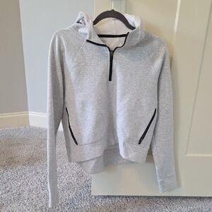 DSG Classic White and Gray Quarter Zip Sweartshirt With Hood.